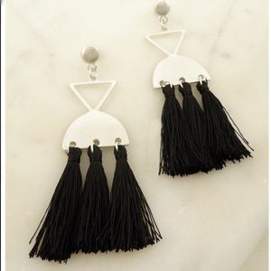 NWT earrings 3 1/2" drop